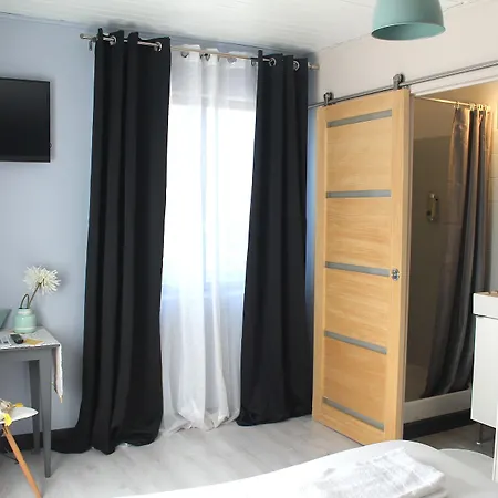 L'ile Aux Oiseaux 호텔 4*